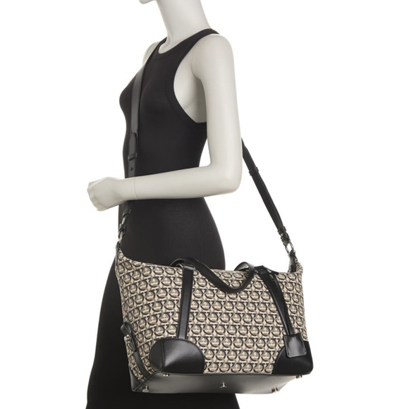 Salvatore Ferragamo Gancini quilted duffle carry on large bag shoulder bag - Picture 3 of 14